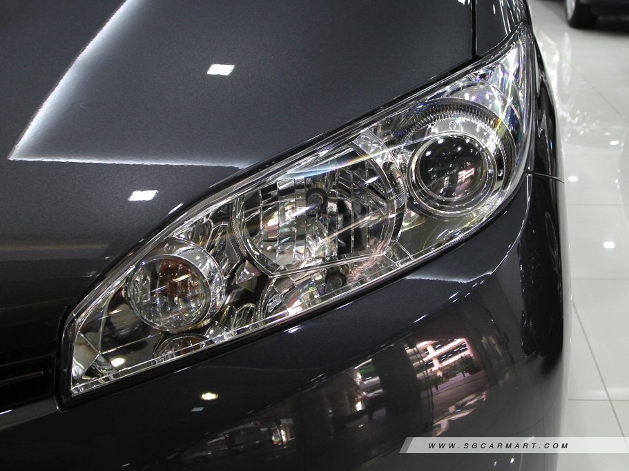 https://i.i-sgcm.com/new_cars/cars/10702/10702_g35
