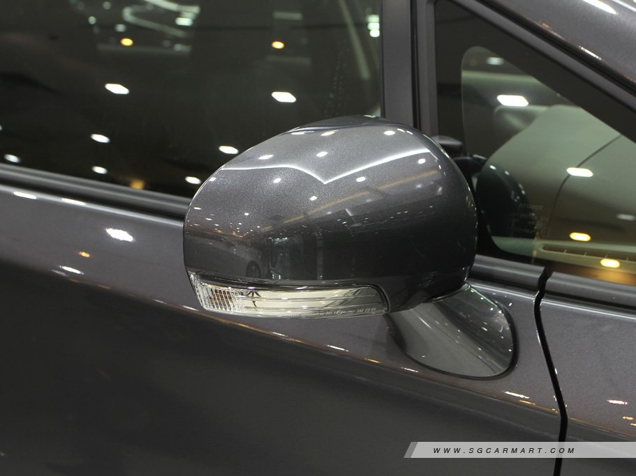 https://i.i-sgcm.com/new_cars/cars/10702/10702_g36