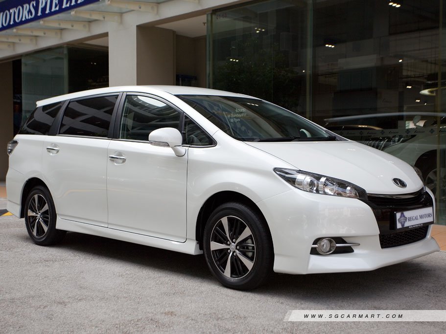 https://i.i-sgcm.com/new_cars/cars/10702/10702_g55