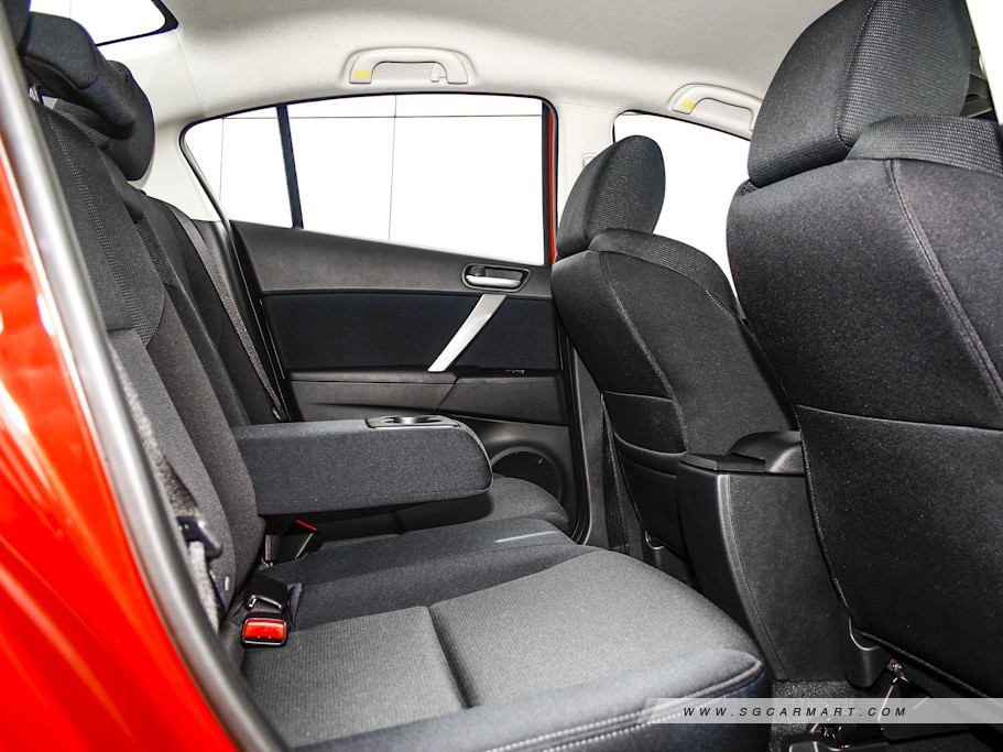 https://i.i-sgcm.com/new_cars/cars/10710/10710_g15