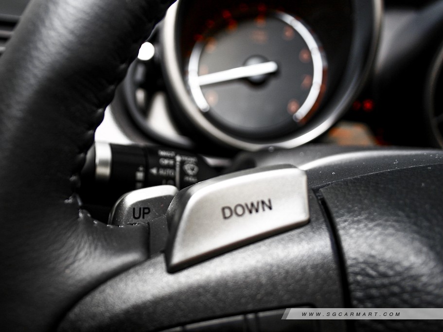 https://i.i-sgcm.com/new_cars/cars/10710/10710_g19