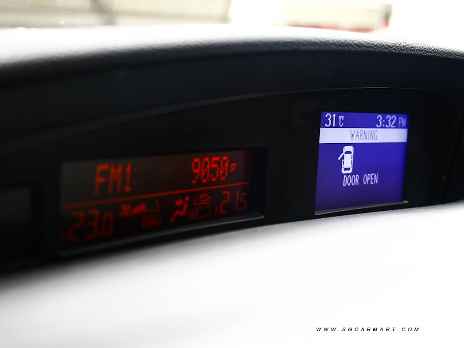 https://i.i-sgcm.com/new_cars/cars/10710/10710_g22