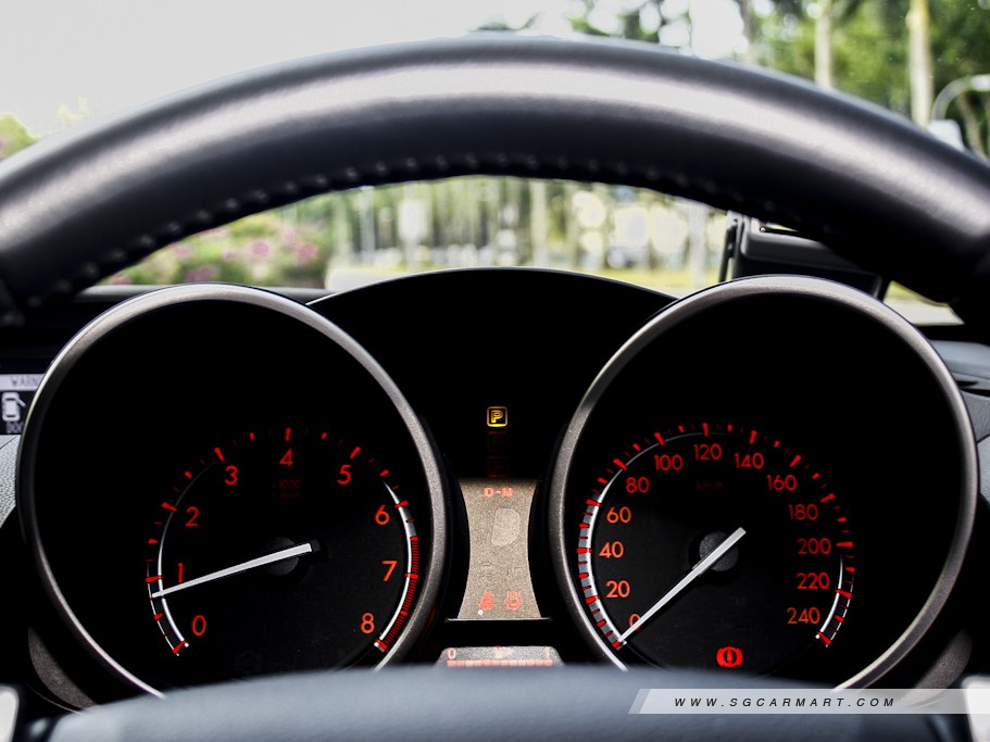 https://i.i-sgcm.com/new_cars/cars/10711/10711_g16