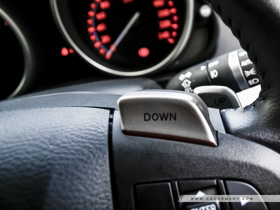 https://i.i-sgcm.com/new_cars/cars/10711/10711_g19