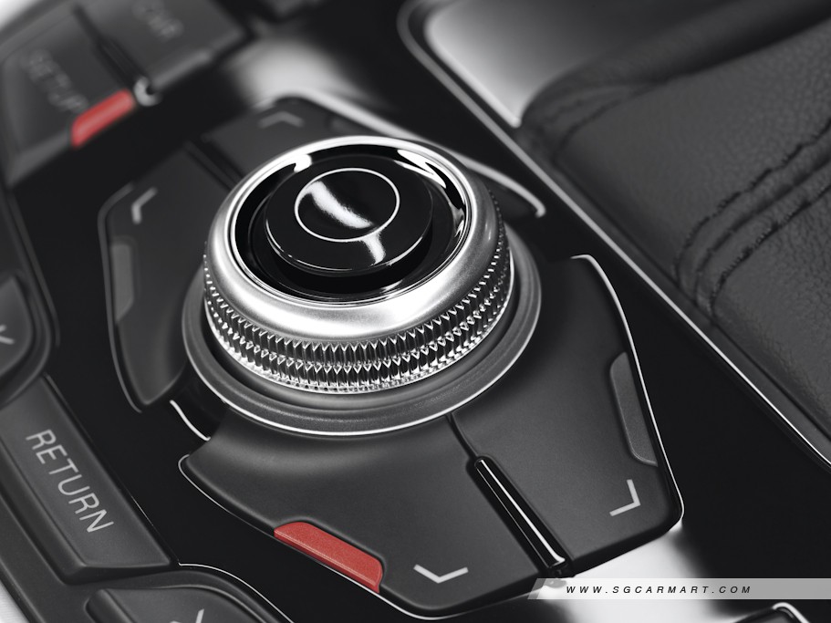 https://i.i-sgcm.com/new_cars/cars/10713/10713_g11