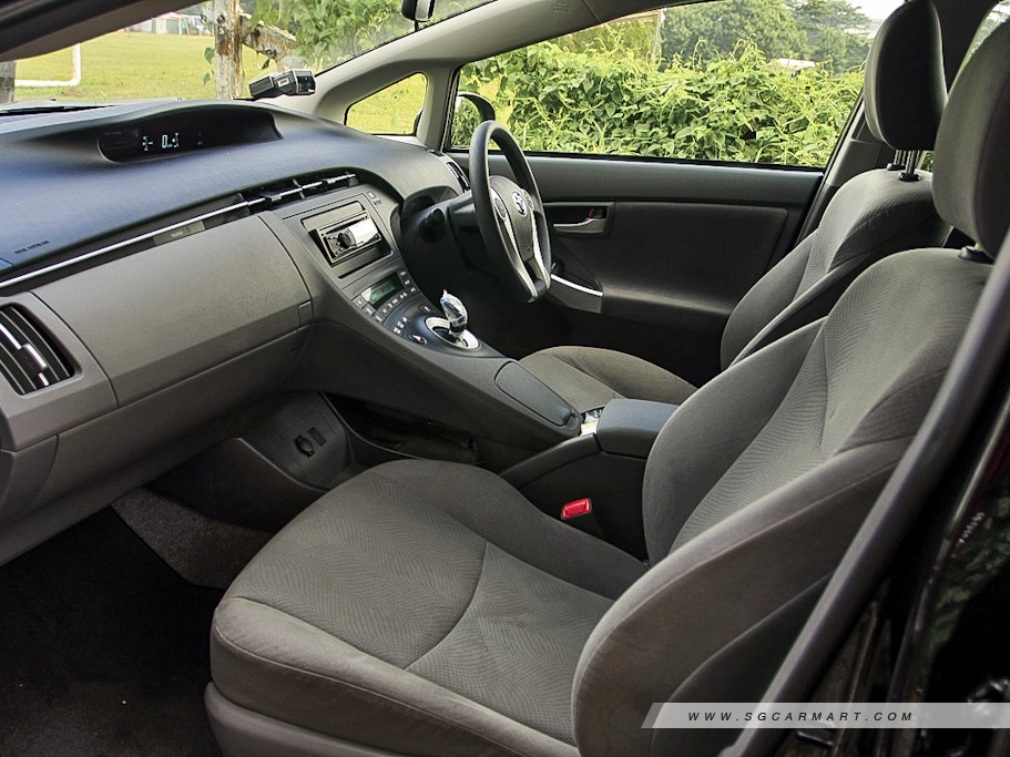 https://i.i-sgcm.com/new_cars/cars/10730/10730_g10