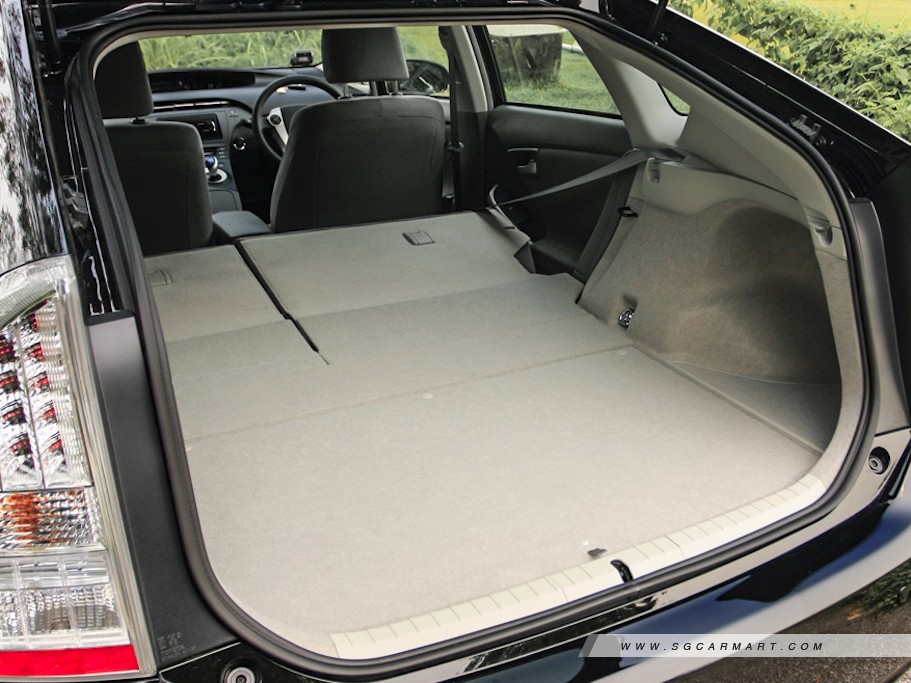 https://i.i-sgcm.com/new_cars/cars/10730/10730_g8
