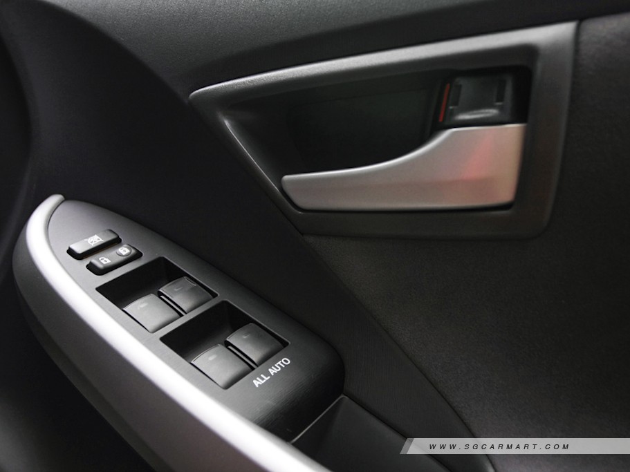 https://i.i-sgcm.com/new_cars/cars/10730/10730_g9