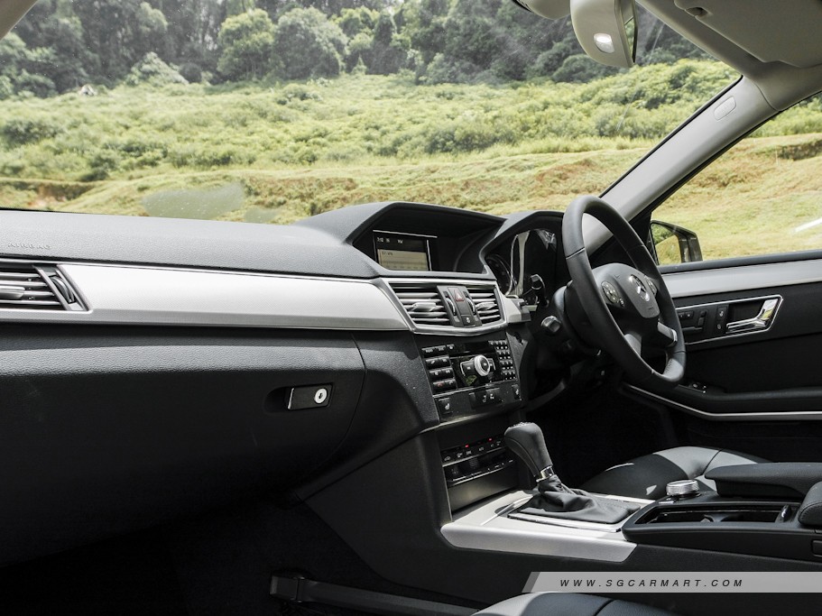 https://i.i-sgcm.com/new_cars/cars/10732/10732_g105