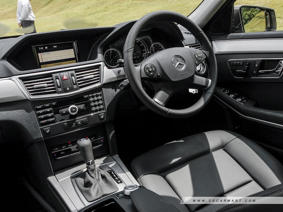 https://i.i-sgcm.com/new_cars/cars/10732/10732_g106