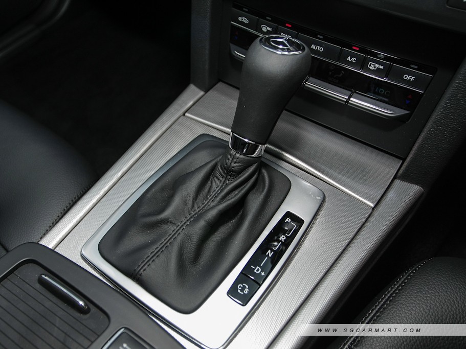 https://i.i-sgcm.com/new_cars/cars/10732/10732_g113