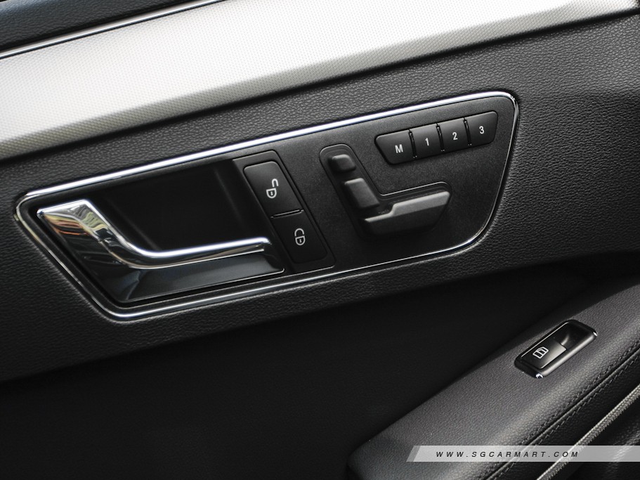 https://i.i-sgcm.com/new_cars/cars/10732/10732_g115