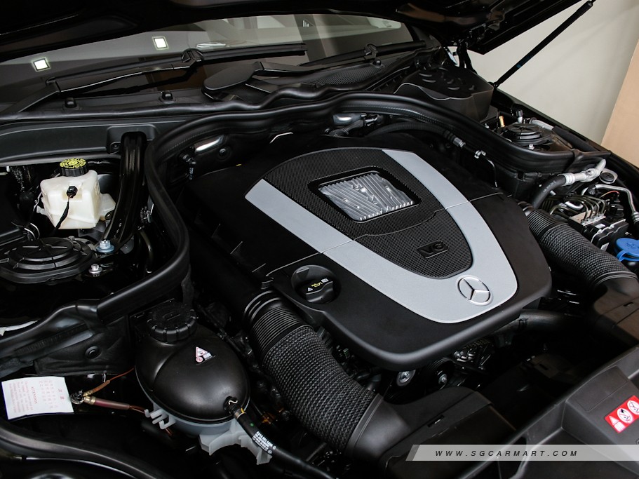 https://i.i-sgcm.com/new_cars/cars/10732/10732_g126