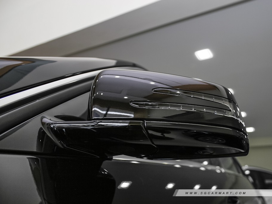 https://i.i-sgcm.com/new_cars/cars/10732/10732_g76