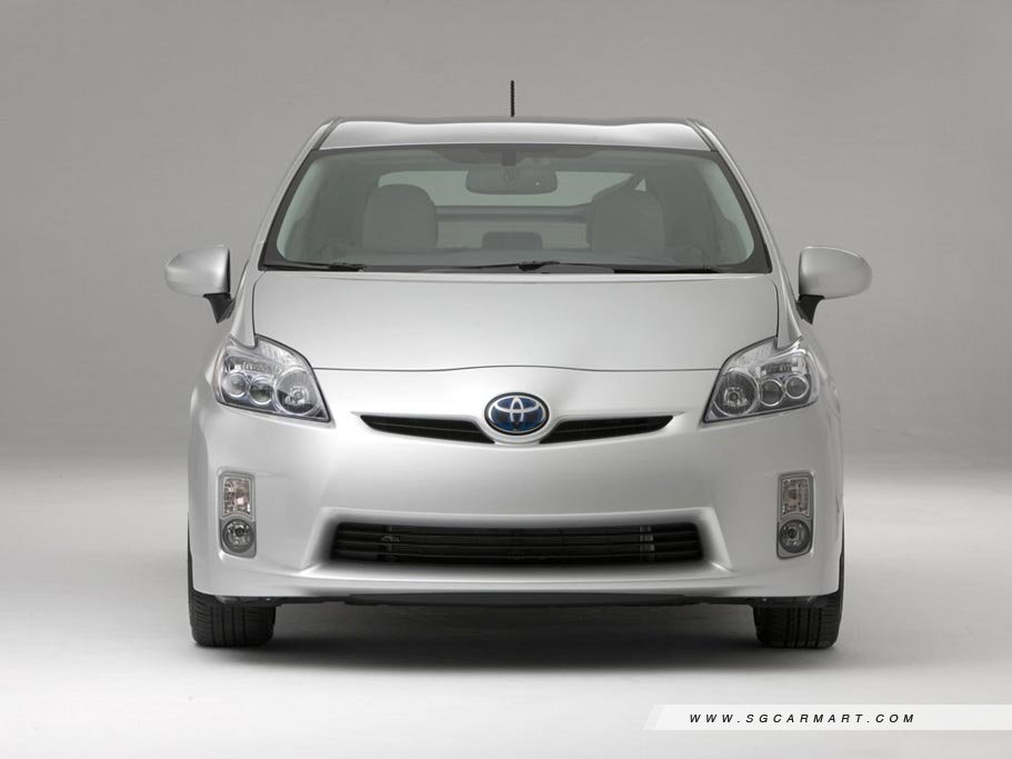 https://i.i-sgcm.com/new_cars/cars/10737/10737_g4