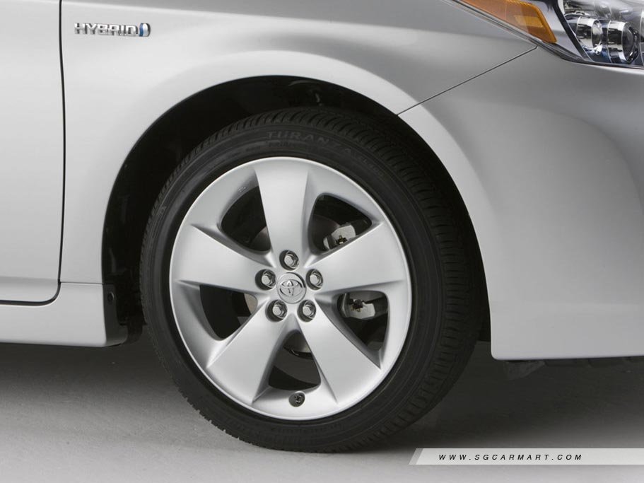 https://i.i-sgcm.com/new_cars/cars/10737/10737_g9