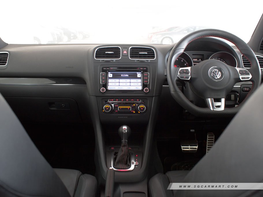 https://i.i-sgcm.com/new_cars/cars/10746/10746_g12