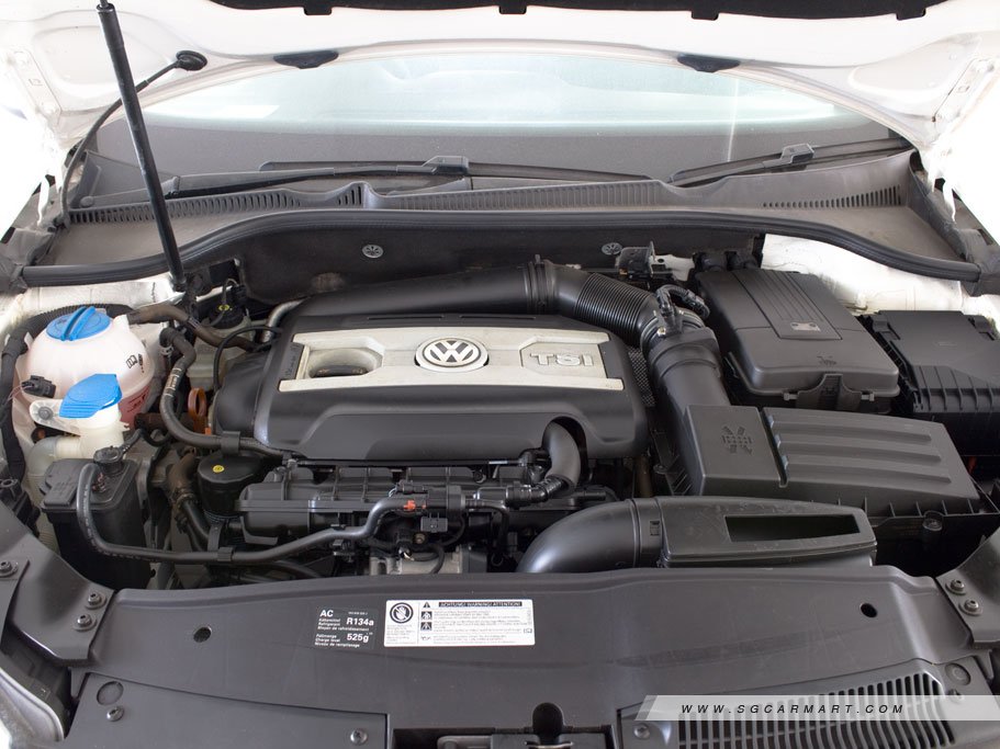 https://i.i-sgcm.com/new_cars/cars/10746/10746_g22