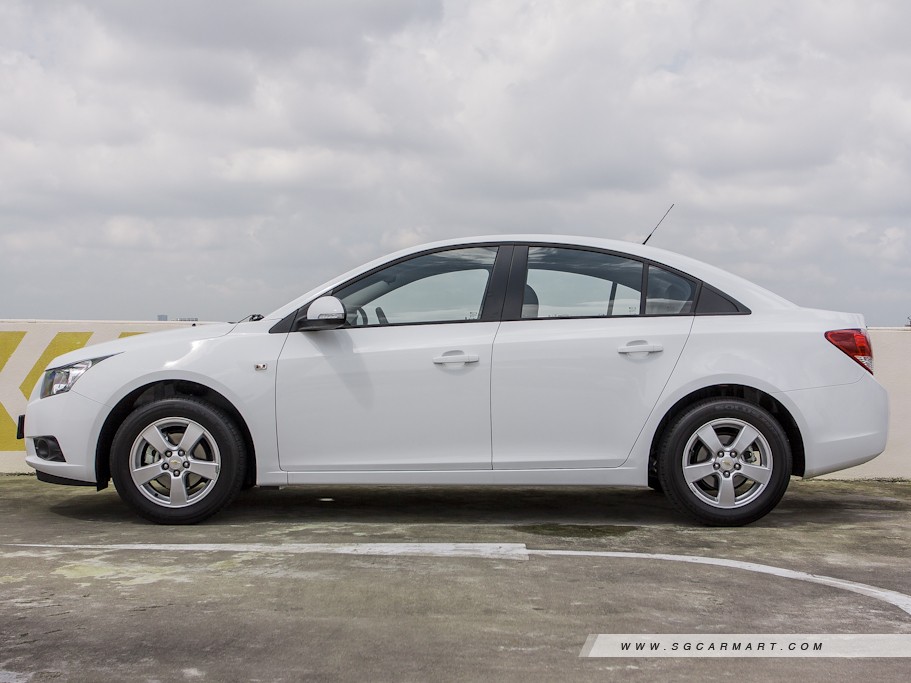 https://i.i-sgcm.com/new_cars/cars/10753/10753_g27