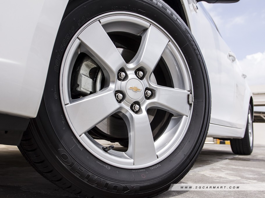 https://i.i-sgcm.com/new_cars/cars/10753/10753_g33