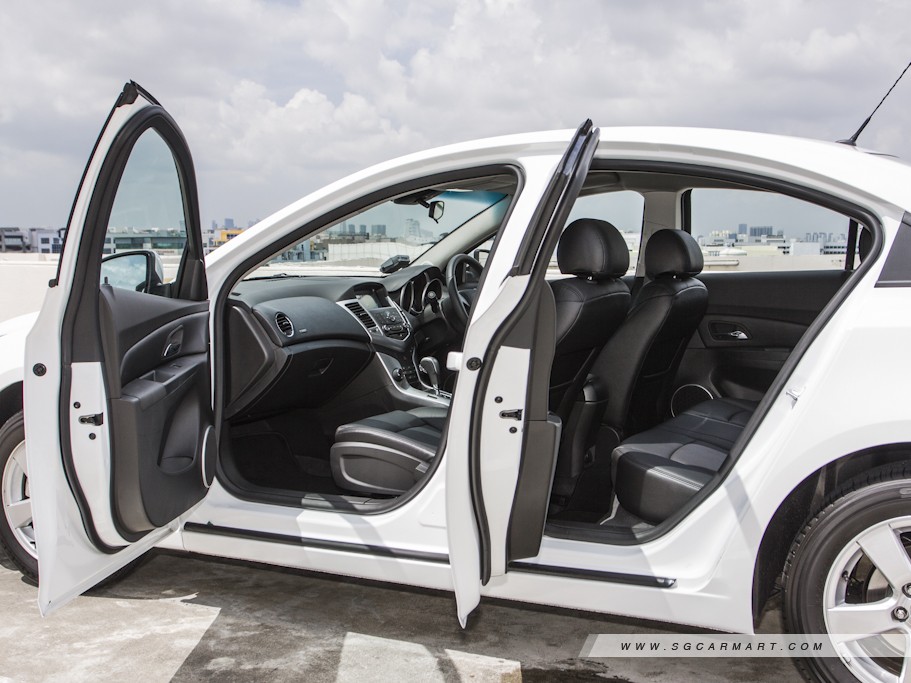 https://i.i-sgcm.com/new_cars/cars/10753/10753_g34