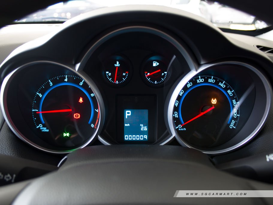 https://i.i-sgcm.com/new_cars/cars/10753/10753_g64