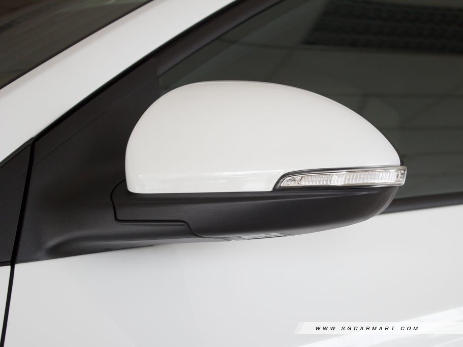 https://i.i-sgcm.com/new_cars/cars/10753/10753_g81
