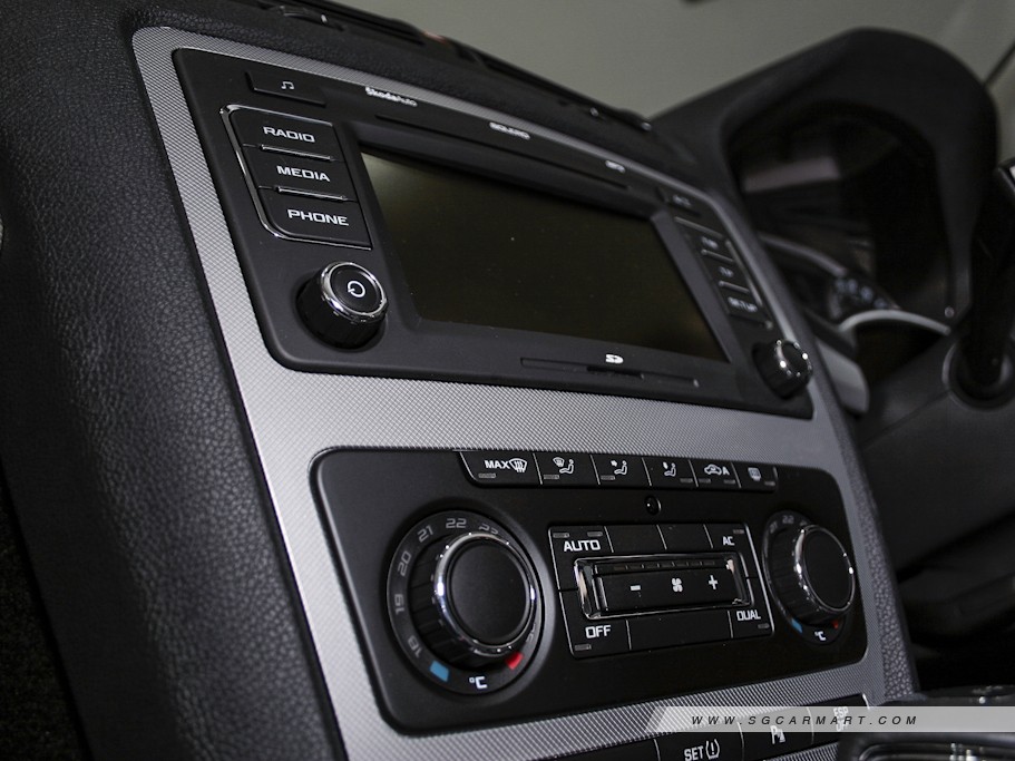 https://i.i-sgcm.com/new_cars/cars/10756/10756_g46