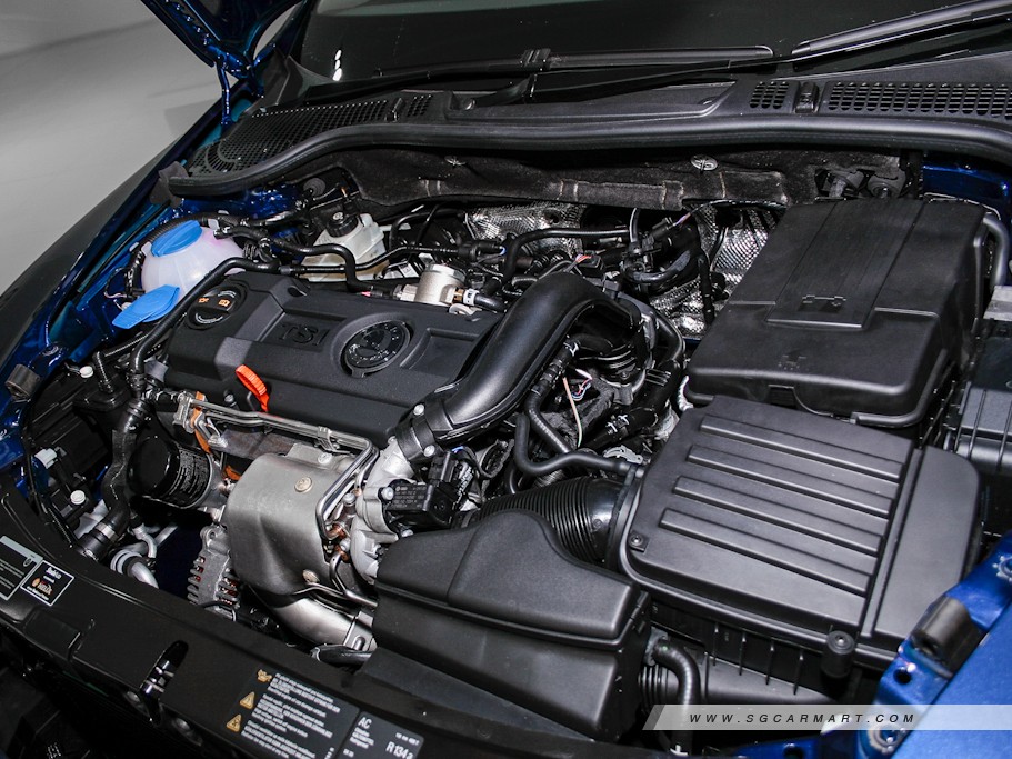 https://i.i-sgcm.com/new_cars/cars/10756/10756_g52