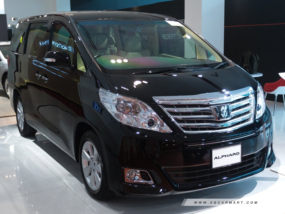 https://i.i-sgcm.com/new_cars/cars/10757/10757_g22