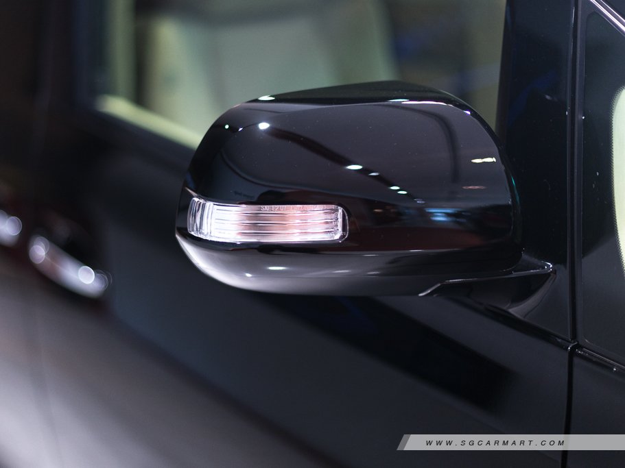 https://i.i-sgcm.com/new_cars/cars/10757/10757_g31