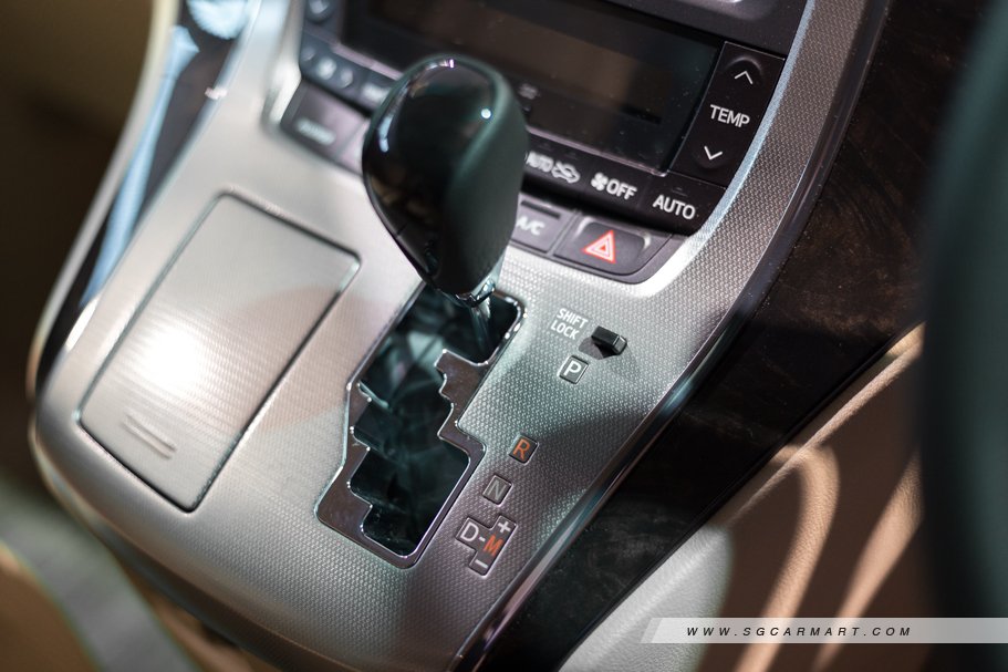 https://i.i-sgcm.com/new_cars/cars/10757/10757_g42