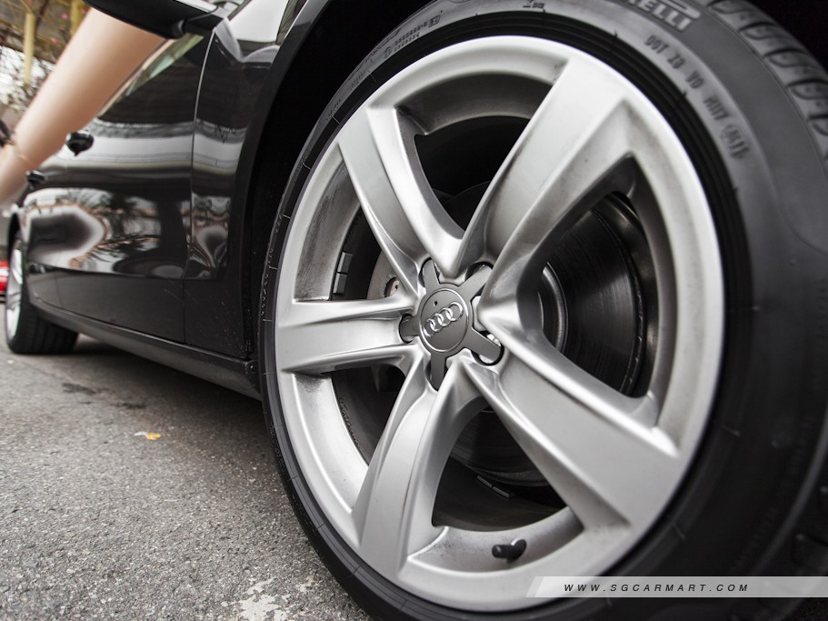https://i.i-sgcm.com/new_cars/cars/10763/10763_g100