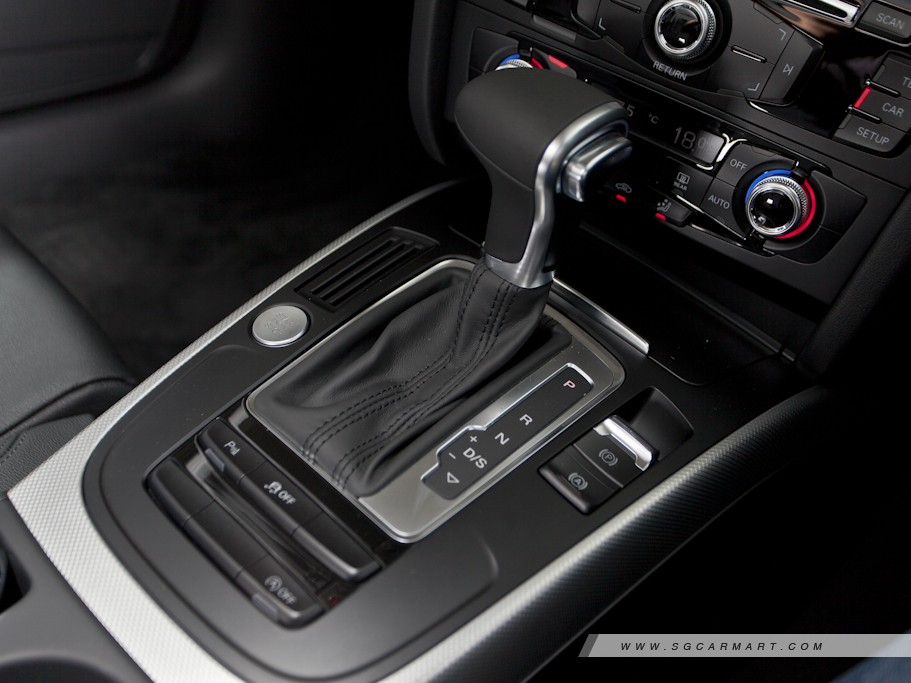 https://i.i-sgcm.com/new_cars/cars/10763/10763_g112