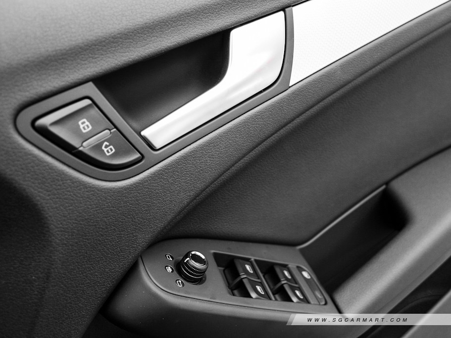 https://i.i-sgcm.com/new_cars/cars/10763/10763_g77