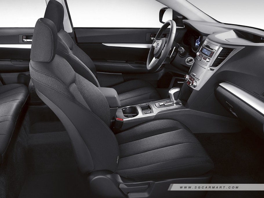 https://i.i-sgcm.com/new_cars/cars/10765/10765_g8