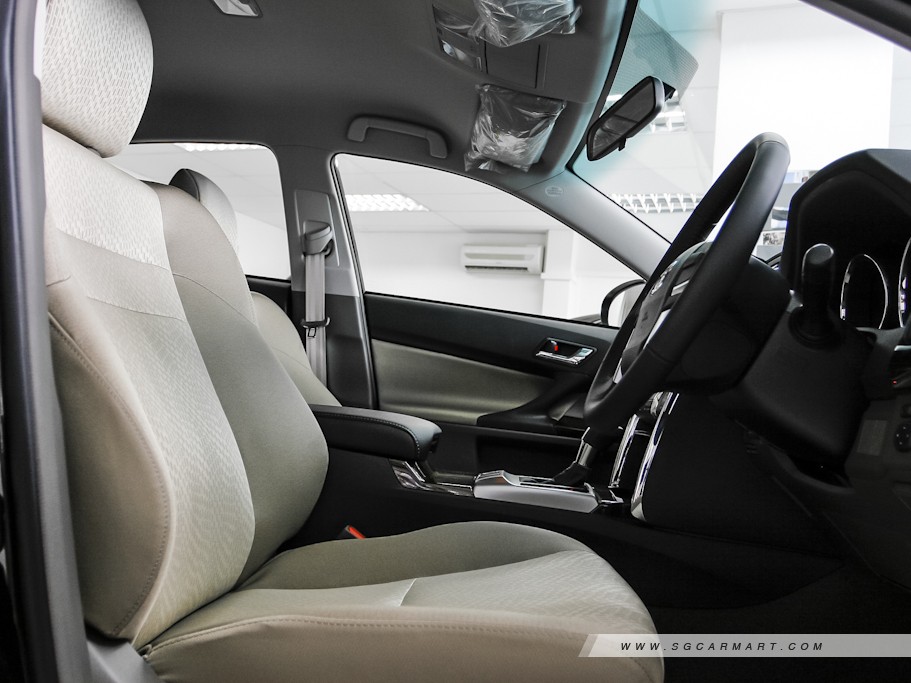 https://i.i-sgcm.com/new_cars/cars/10766/10766_g10