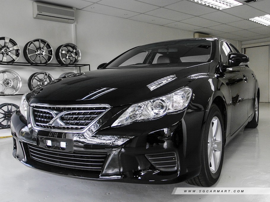 https://i.i-sgcm.com/new_cars/cars/10766/10766_g1