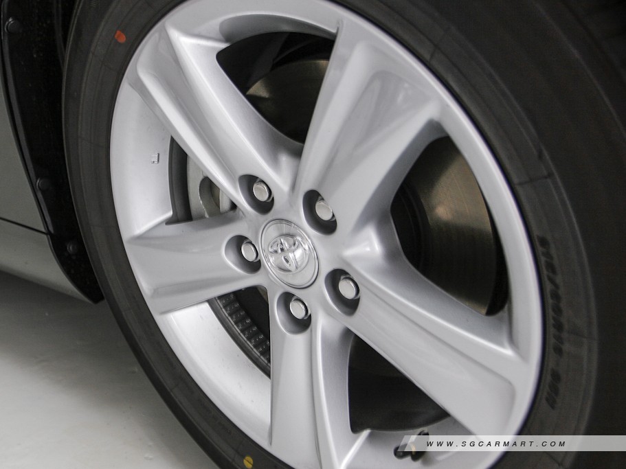 https://i.i-sgcm.com/new_cars/cars/10766/10766_g9