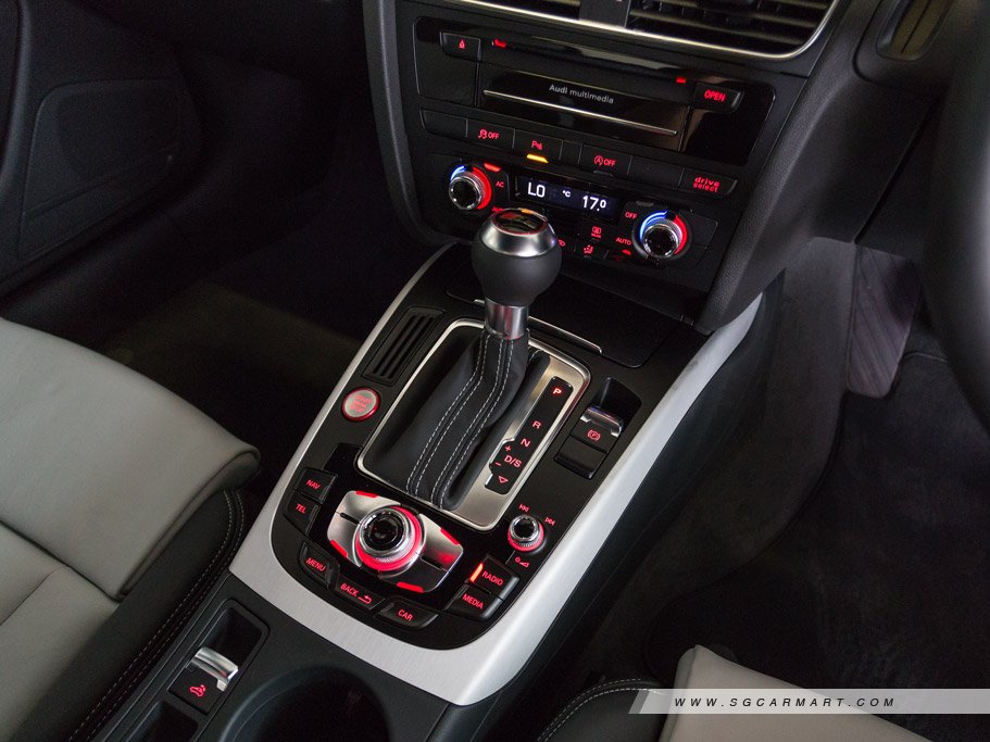 https://i.i-sgcm.com/new_cars/cars/10774/10774_g22