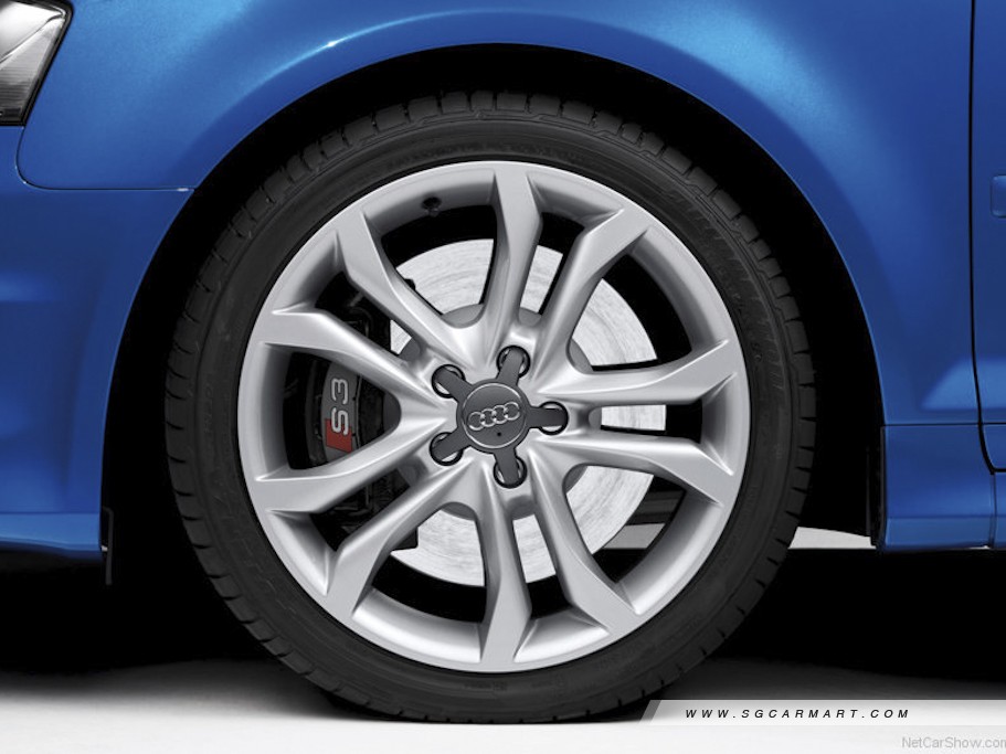 https://i.i-sgcm.com/new_cars/cars/10777/10777_g7