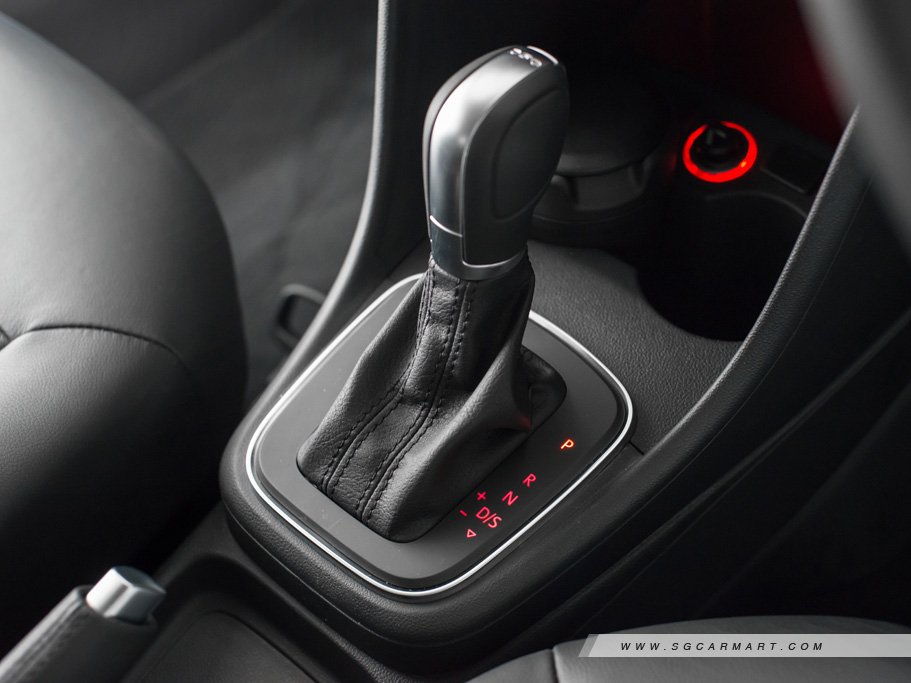 https://i.i-sgcm.com/new_cars/cars/10782/10782_g50