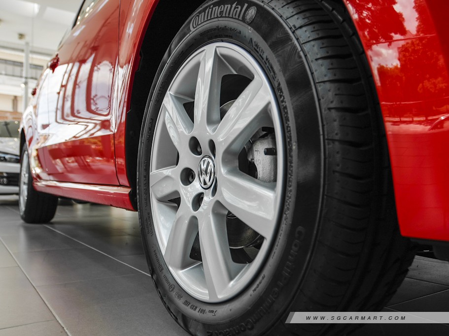 https://i.i-sgcm.com/new_cars/cars/10782/10782_g8