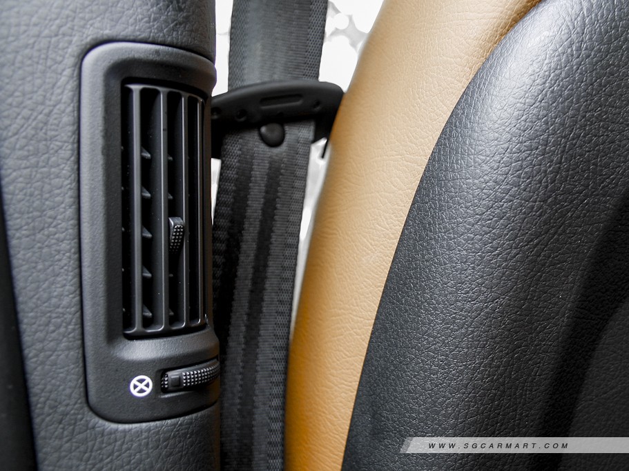 https://i.i-sgcm.com/new_cars/cars/10787/10787_g28