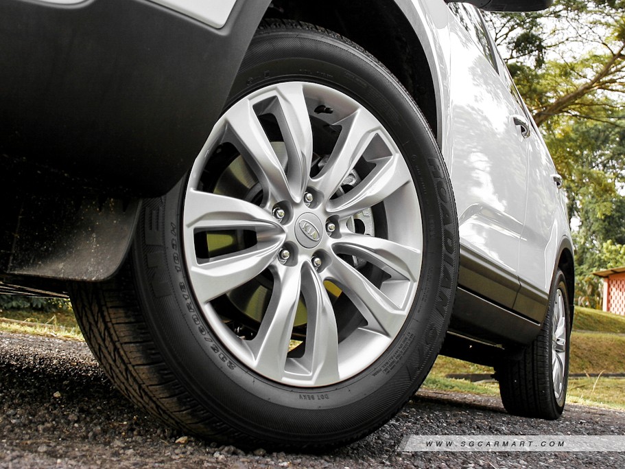 https://i.i-sgcm.com/new_cars/cars/10787/10787_g7