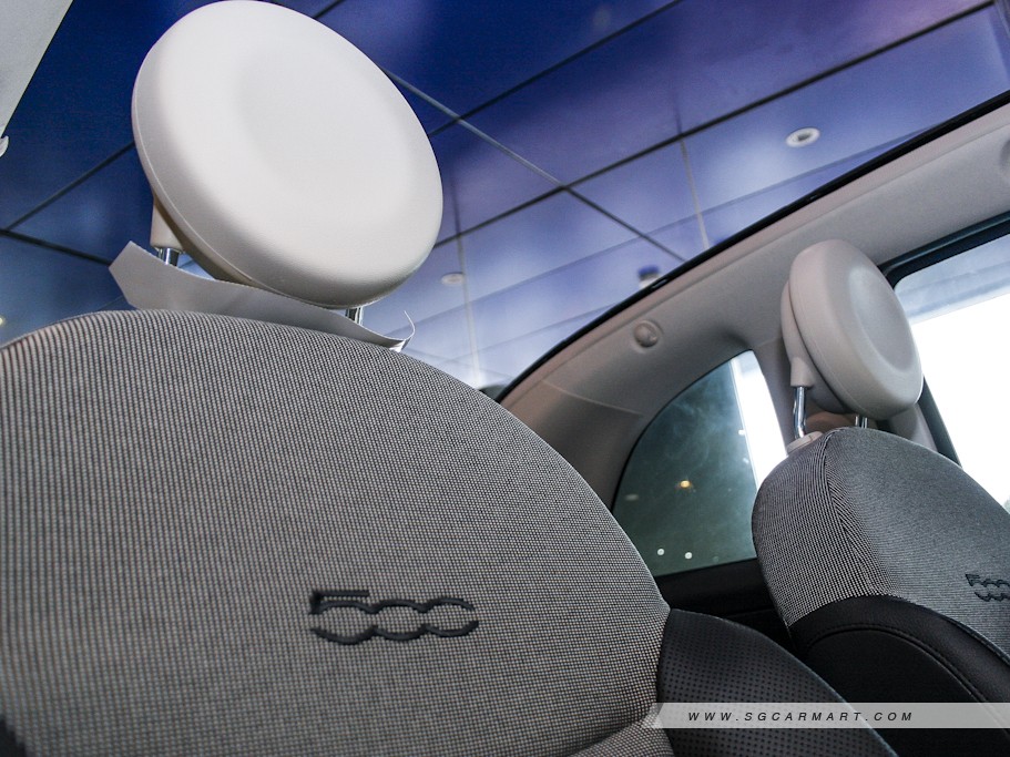 https://i.i-sgcm.com/new_cars/cars/10789/10789_g21