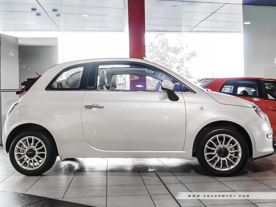 https://i.i-sgcm.com/new_cars/cars/10789/10789_g5