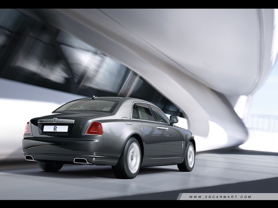 https://i.i-sgcm.com/new_cars/cars/10800/10800_g10