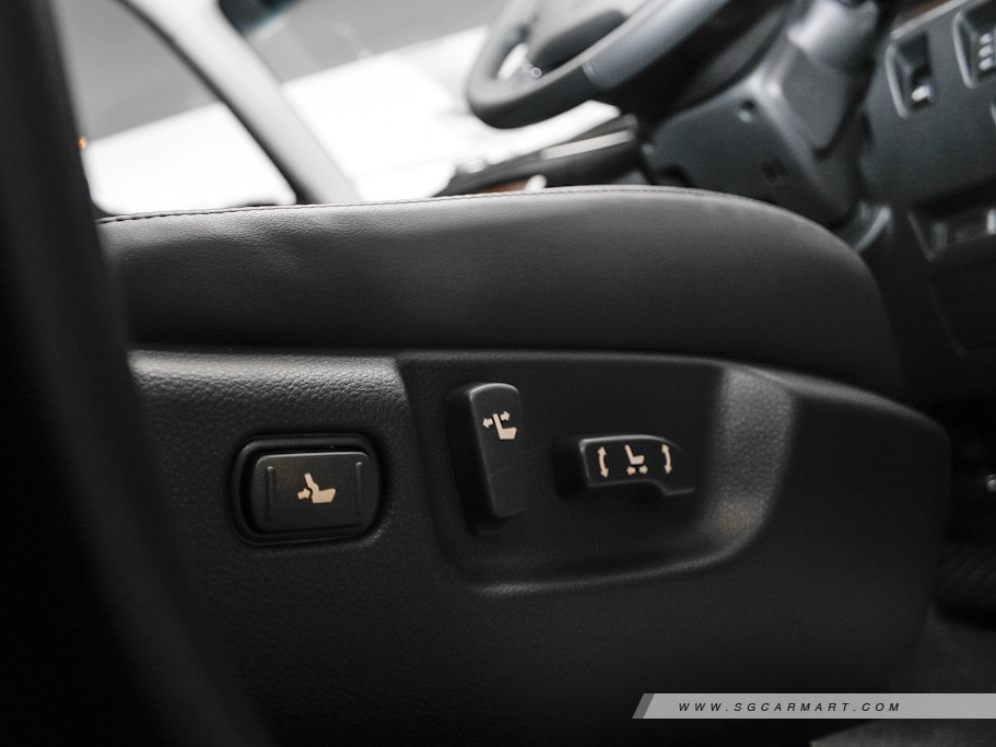 https://i.i-sgcm.com/new_cars/cars/10809/10809_g14
