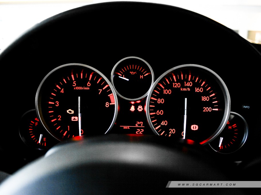 https://i.i-sgcm.com/new_cars/cars/10810/10810_g11